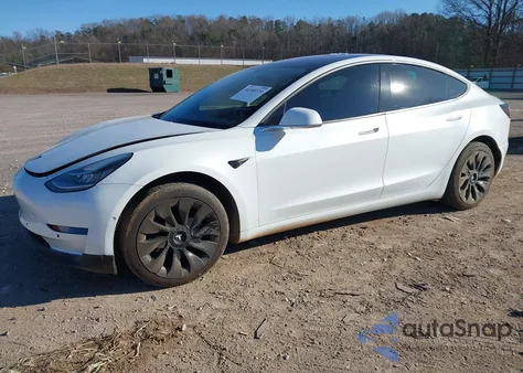 2018 Tesla Model 3 Long Range/Mid Range из США, поврежденный, VIN 5YJ3E1EA6JF038731